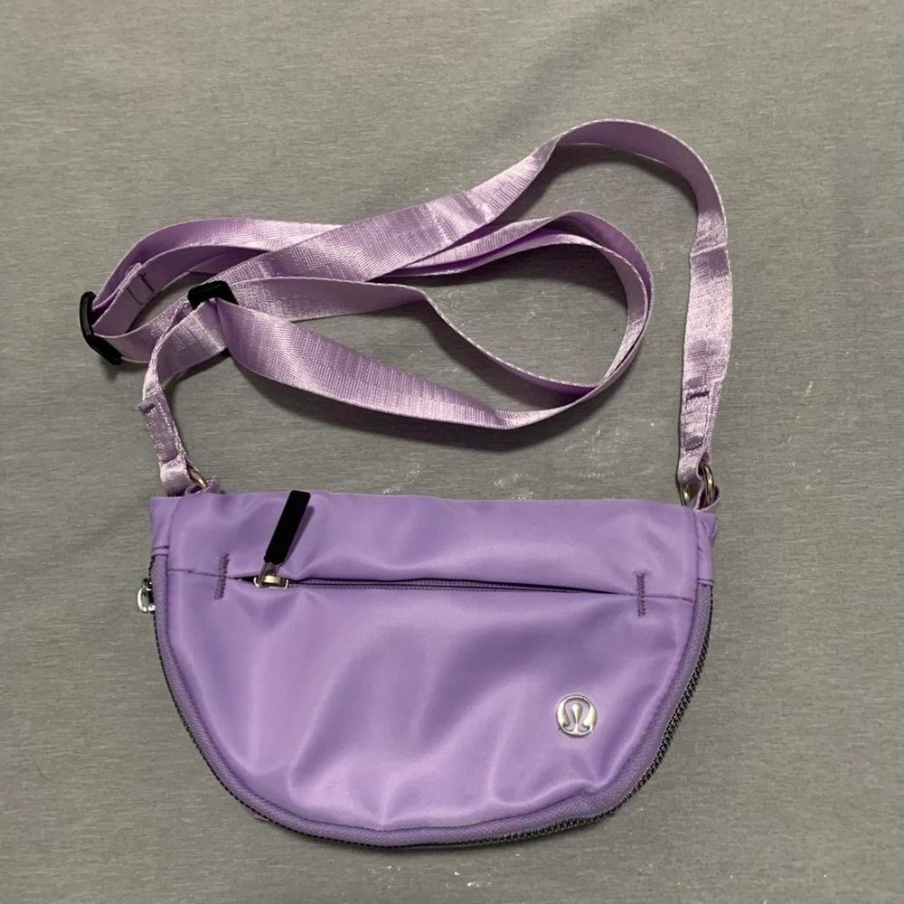 Lululemon All Night Festival Bag Micro Lavender Fog Purple Crossbody Belt Bag
